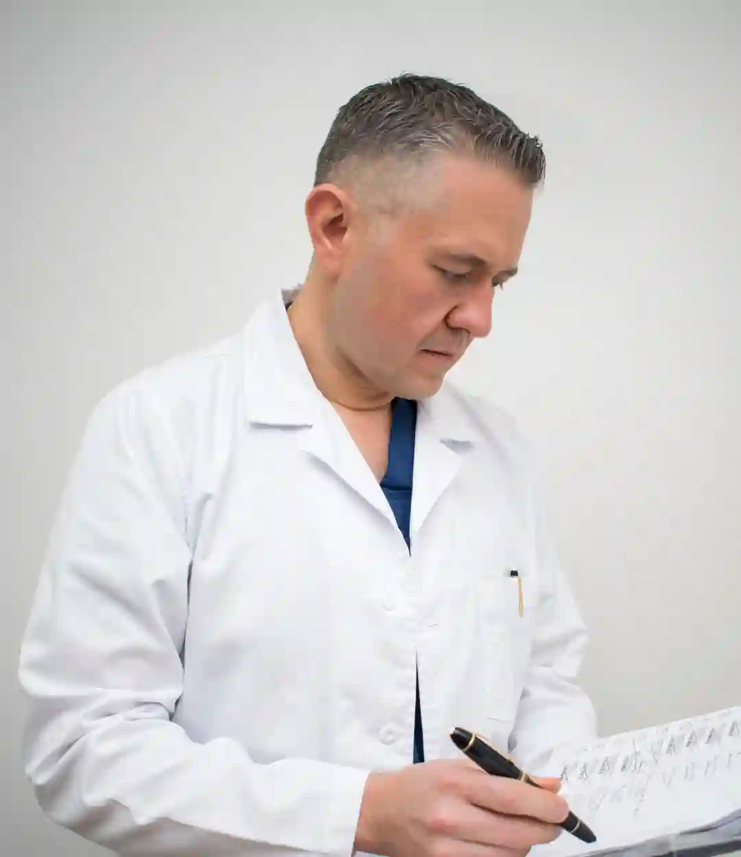 Dr. Gary Monclou